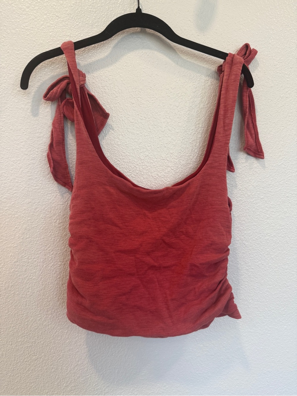 Free People Boulevard Cropped Tank Rio Red Size Large - Picture 9 of 10